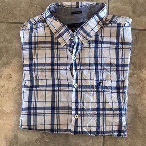 American Eagle long sleeved shirt
